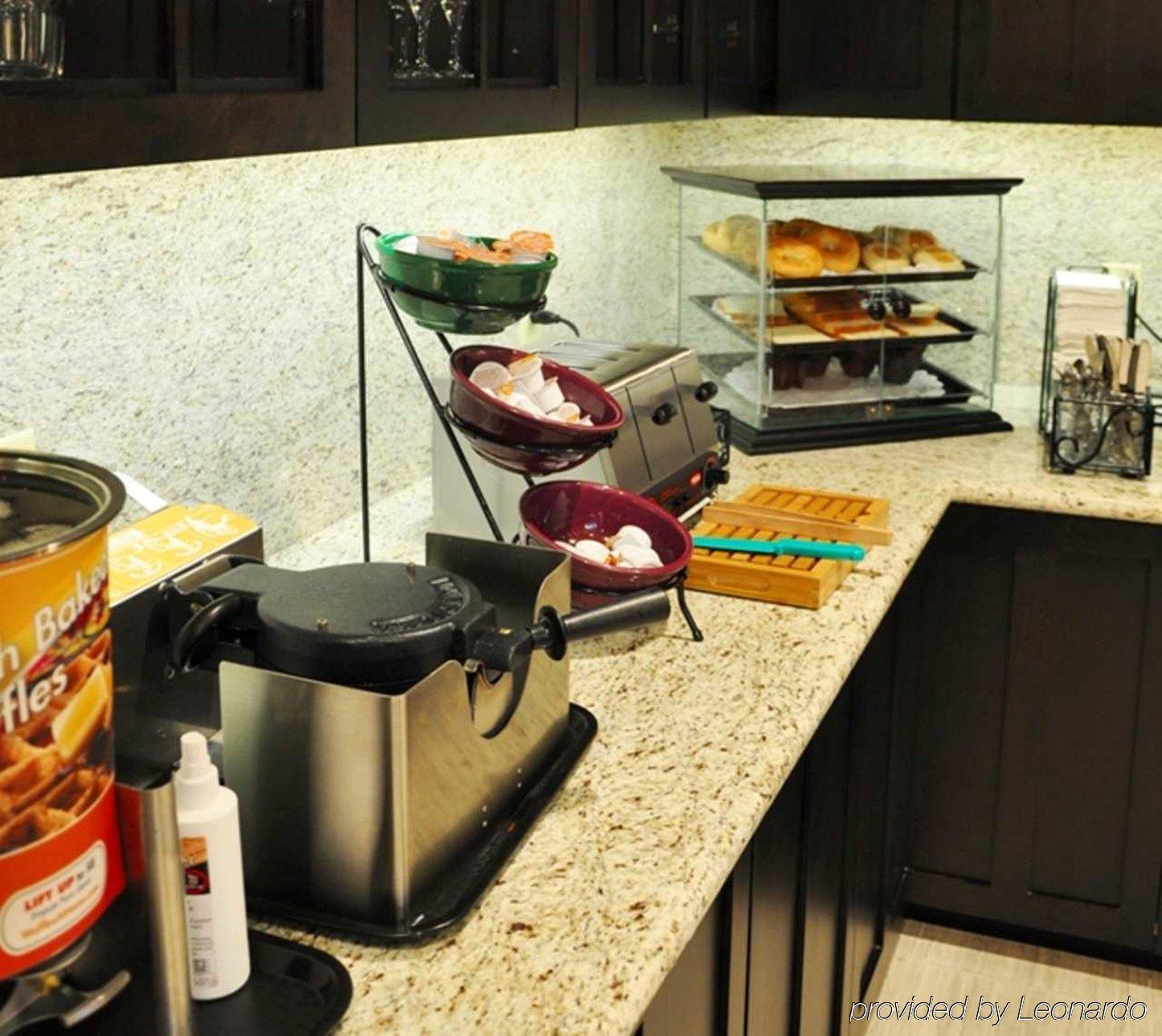 Homewood Suites - Doylestown Warrington Restoran fotoğraf
